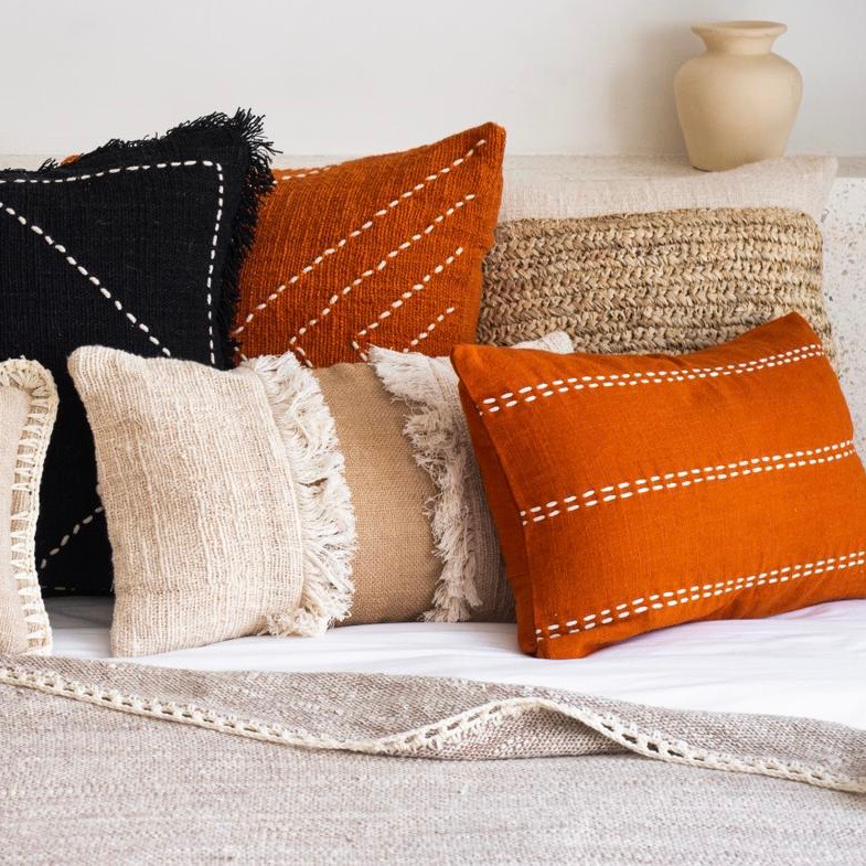 Terracotta Linen Cushion with White Stitch Detail – 30x50 cm